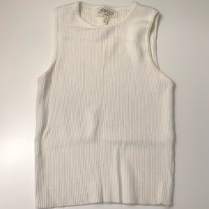 The HANGER Cropped Sweater Tank Top